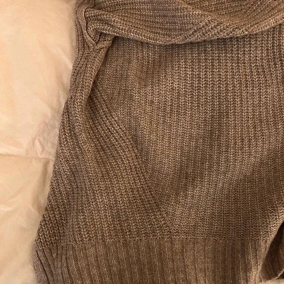 American Eagle Oversized Brown Tunic Knit Sweater - Picture 7 of 8